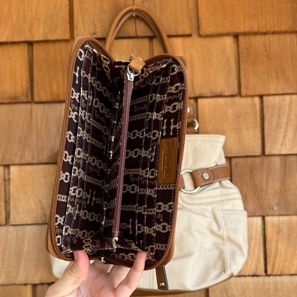 Tignanello Cream and Tan Leather Shoulder Bag and wallet - Picture 5 of 5